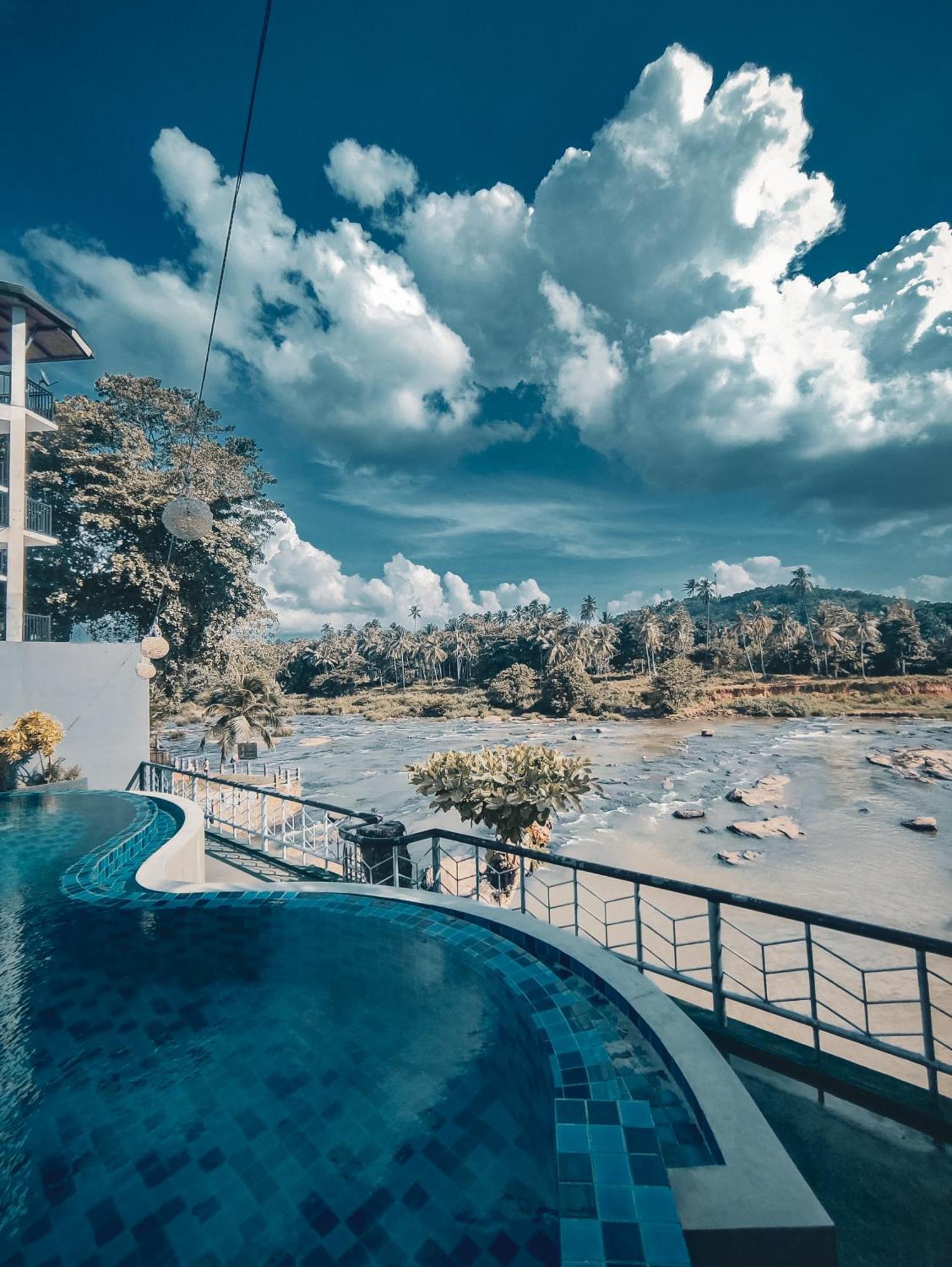 Hotel Elephant Park - New Deal! Half Off Airport Pickups Available Pinnawala  Exterior foto