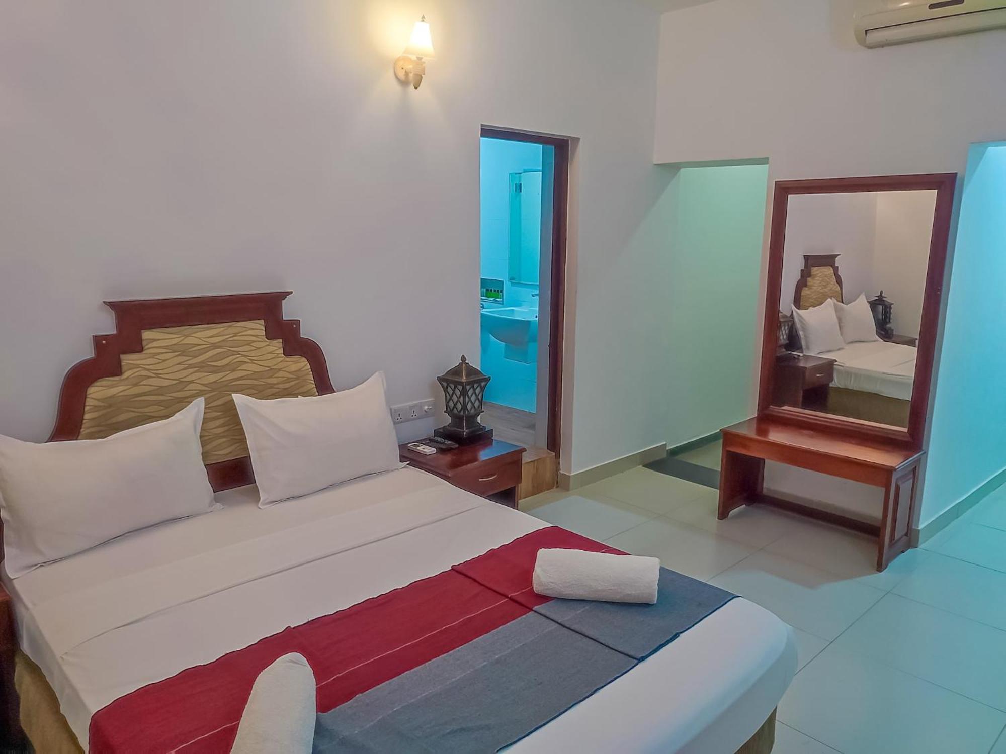 Hotel Elephant Park - New Deal! Half Off Airport Pickups Available Pinnawala  Exterior foto
